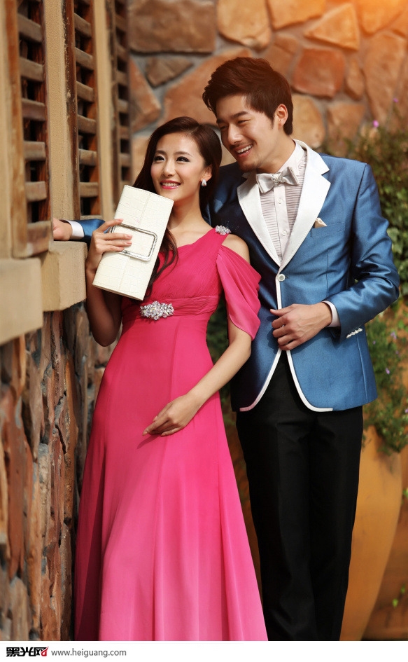 点击大图看下一张：廊桥一梦 婚纱摄影