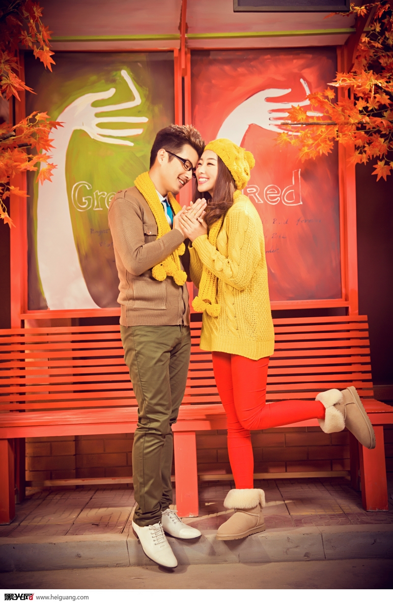 点击大图看下一张：自由青春 婚纱摄影