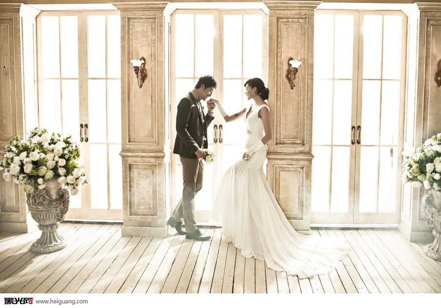 点击大图看下一张：誓言 婚纱摄影