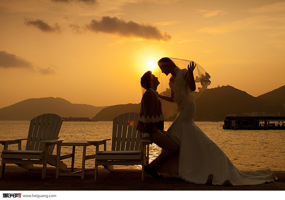 点击大图看下一张:海的誓言 婚纱摄影