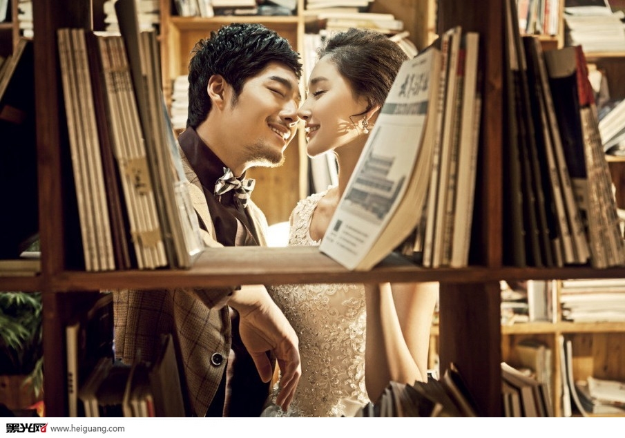 点击大图看下一张：凌乱的爱 婚纱摄影