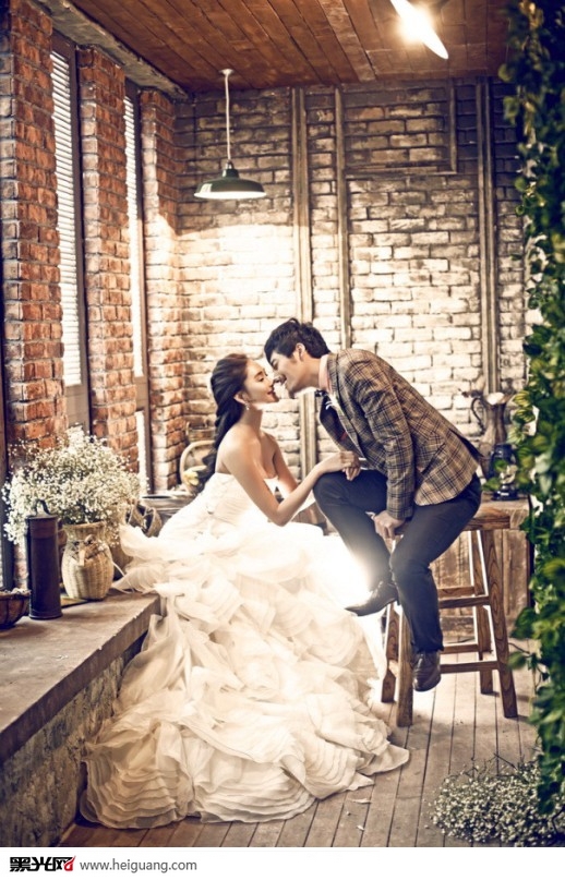 点击大图看下一张：情缘 婚纱摄影