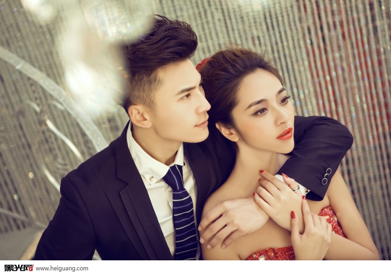 点击大图看下一张：威尔士恋歌 婚纱摄影