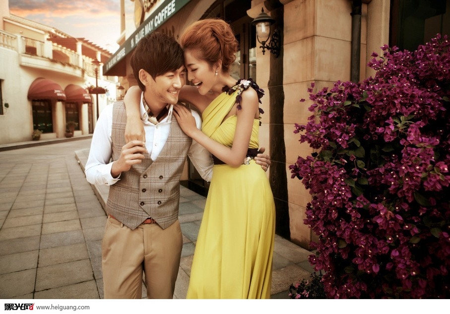 点击大图看下一张：格拉斯 婚纱摄影