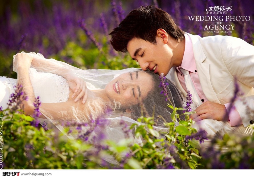 点击大图看下一张：与我香遇 婚纱摄影