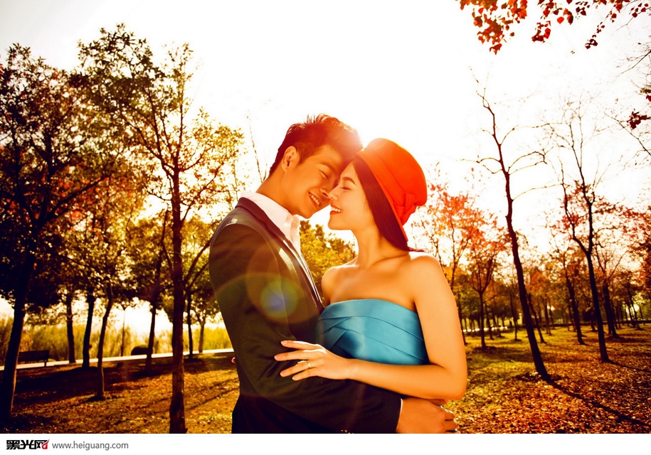 点击大图看下一张：风筝 婚纱摄影