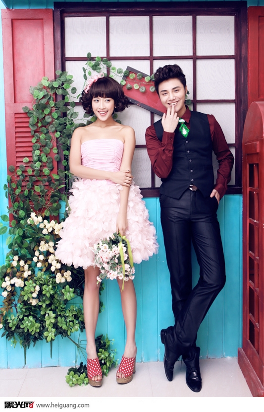 点击大图看下一张:小城故事 婚纱摄影