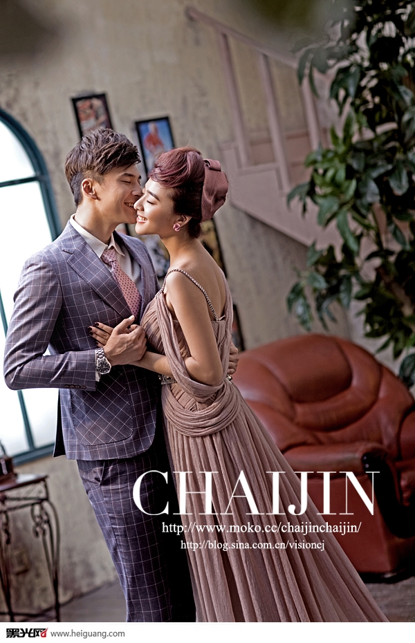 点击大图看下一张:真爱 婚纱摄影