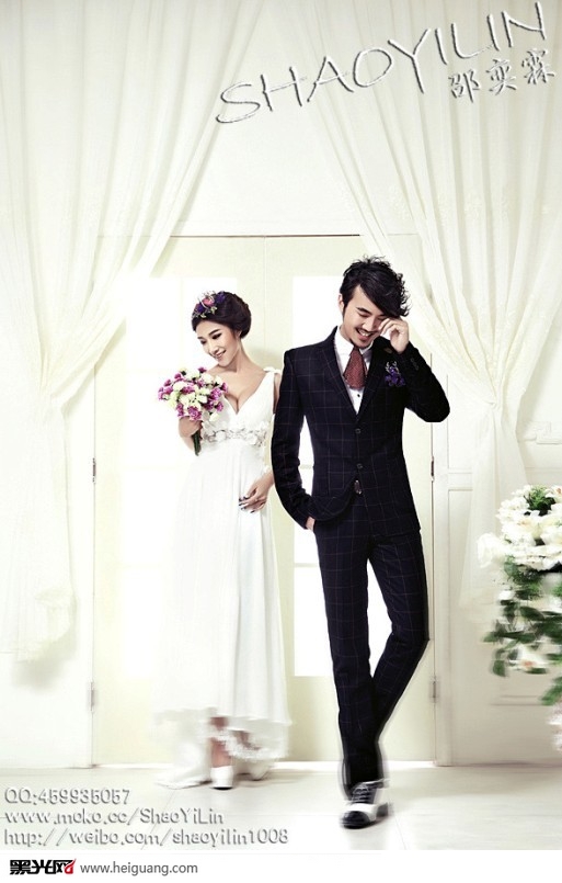 点击大图看下一张：静静的等待 婚纱摄影