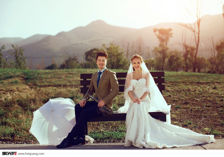 点击大图看下一张:法式婚礼 婚纱摄影