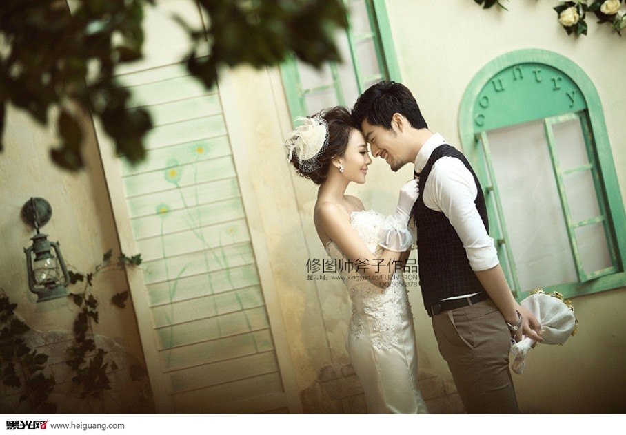 点击大图看下一张：爱 婚纱摄影