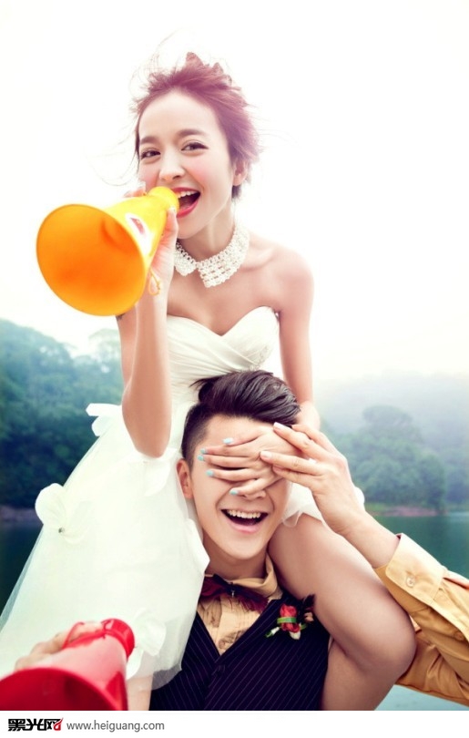 点击大图看下一张：命中注定我爱你 婚纱摄影