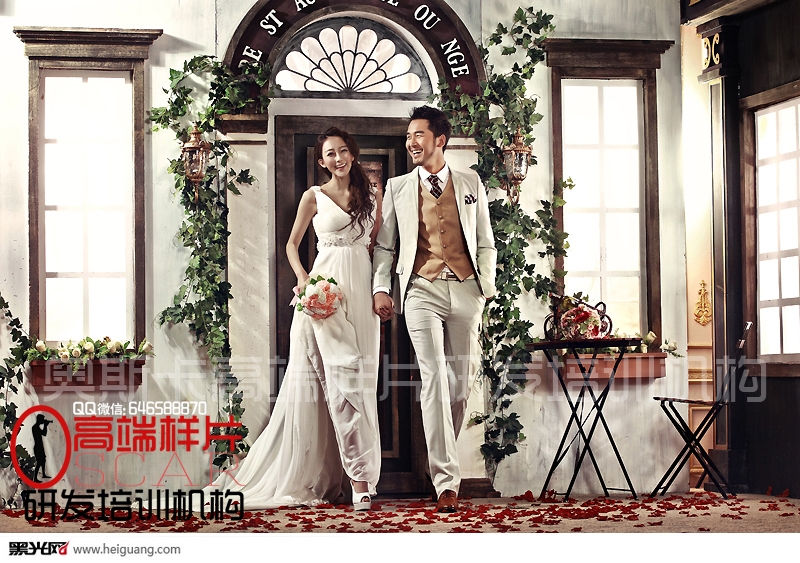 点击大图看下一张：婚礼盛典 婚纱摄影