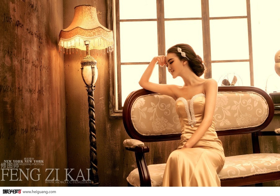 点击大图看下一张：灯 婚纱摄影