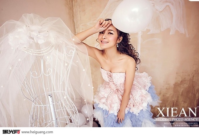 点击大图看下一张：舞动 婚纱摄影