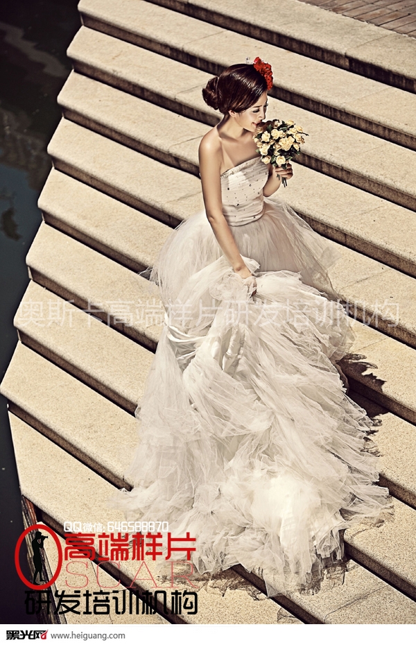 点击大图看下一张：威尼斯商人 婚纱摄影