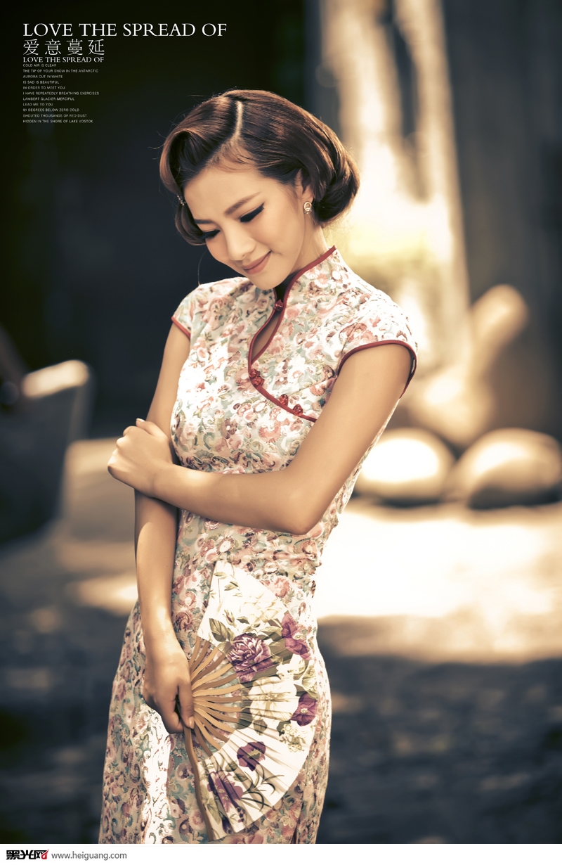 点击大图看下一张：爱意蔓延 婚纱摄影