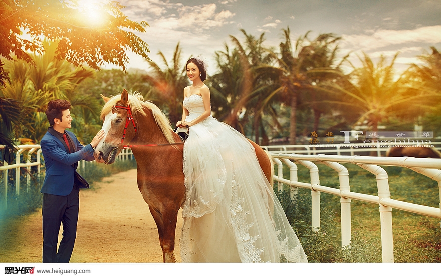 点击大图看下一张：我们的专属幸福 婚纱摄影