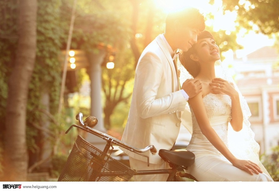 点击大图看下一张:时光 婚纱摄影