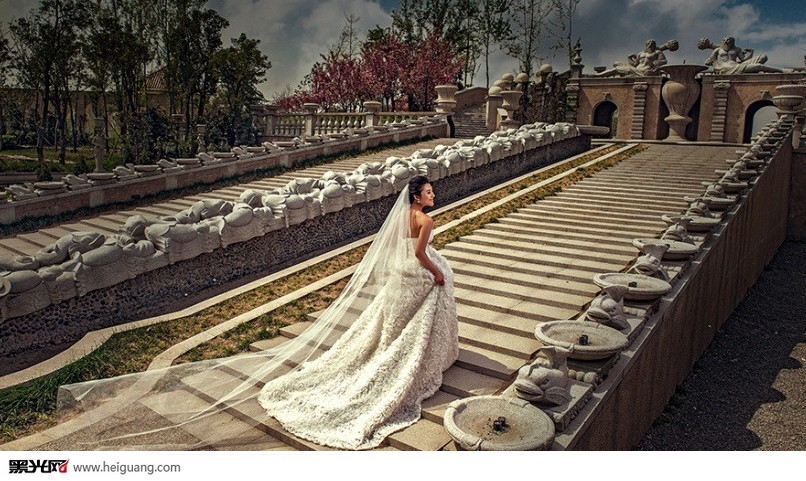 点击大图看下一张:世园会 婚纱摄影