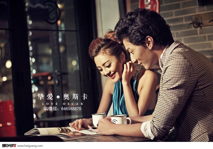 点击大图看下一张：咖啡之约 婚纱摄影
