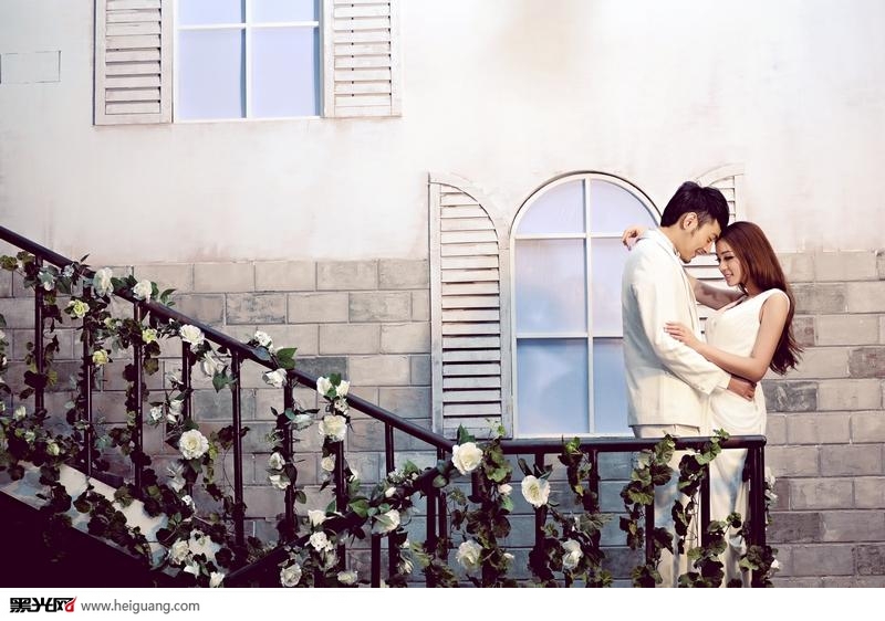 点击大图看下一张：温莎之恋 婚纱摄影