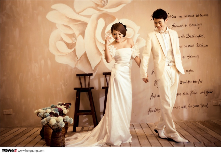 点击大图看下一张：你是我的眼睛 婚纱摄影