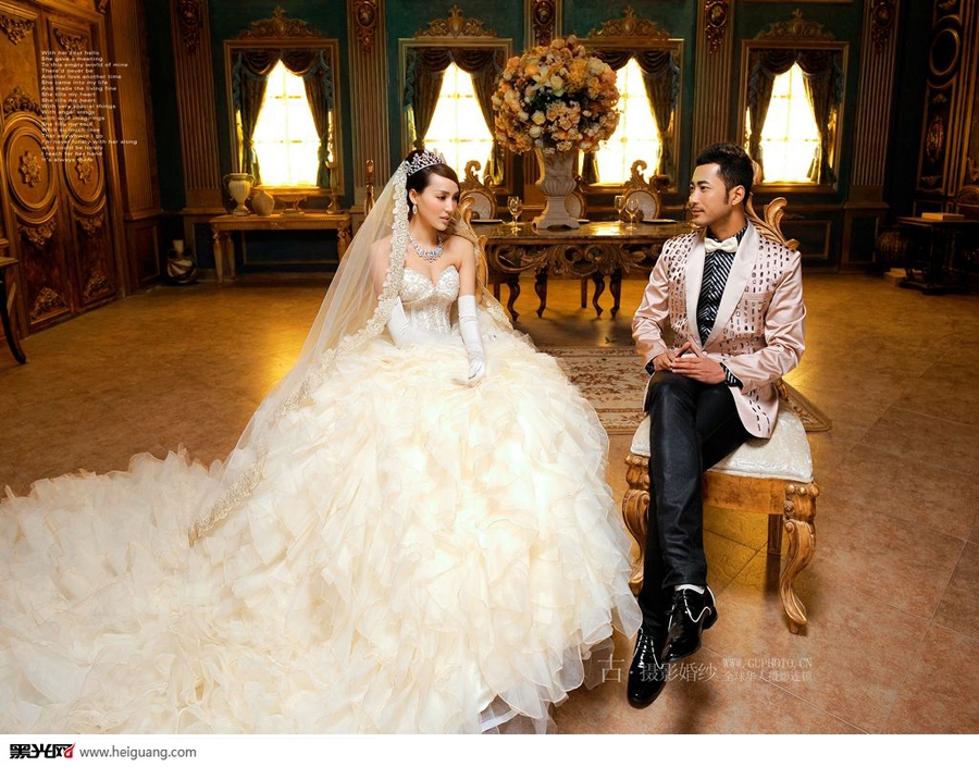 点击大图看下一张：唯爱 婚纱摄影