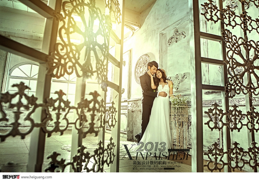 点击大图看下一张：香榭浪漫 婚纱摄影