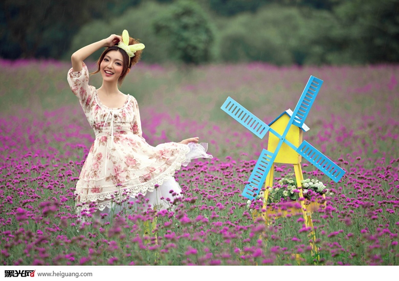 点击大图看下一张：花嫁新娘 婚纱摄影