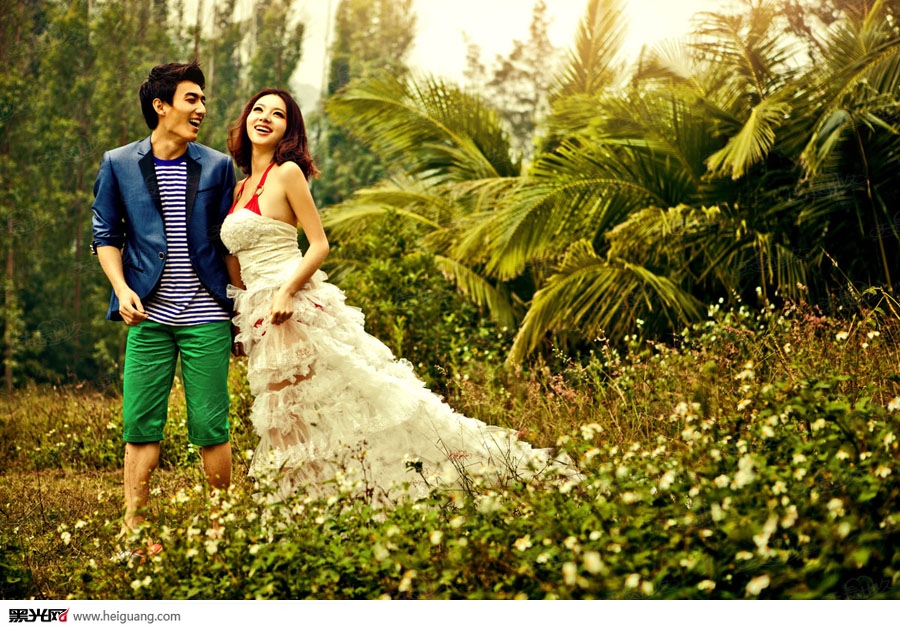 点击大图看下一张：棕榈 婚纱摄影
