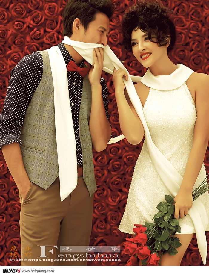 点击大图看下一张：玫瑰情缘 婚纱摄影