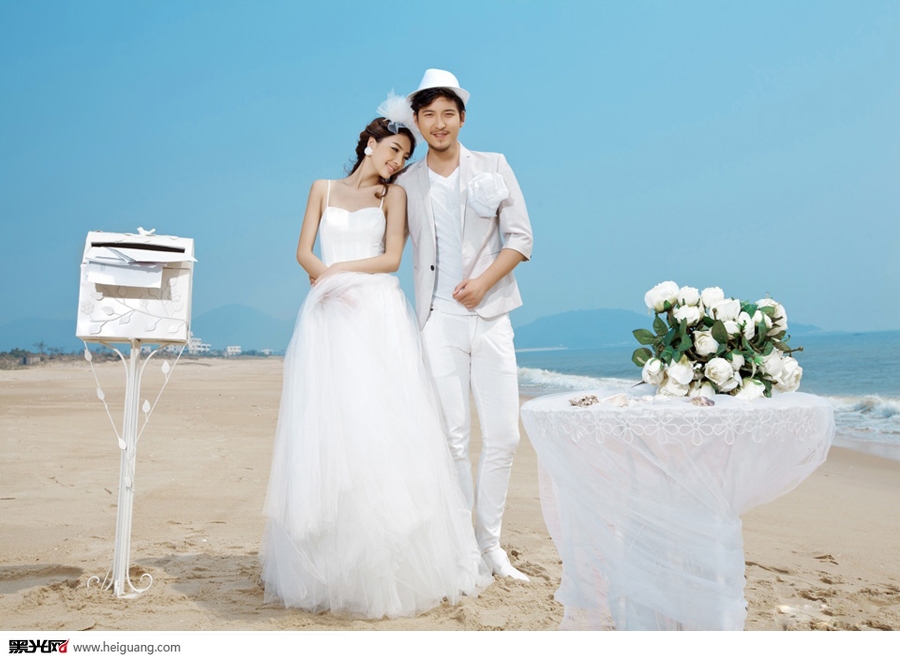 点击大图看下一张：韩风恋情 婚纱摄影