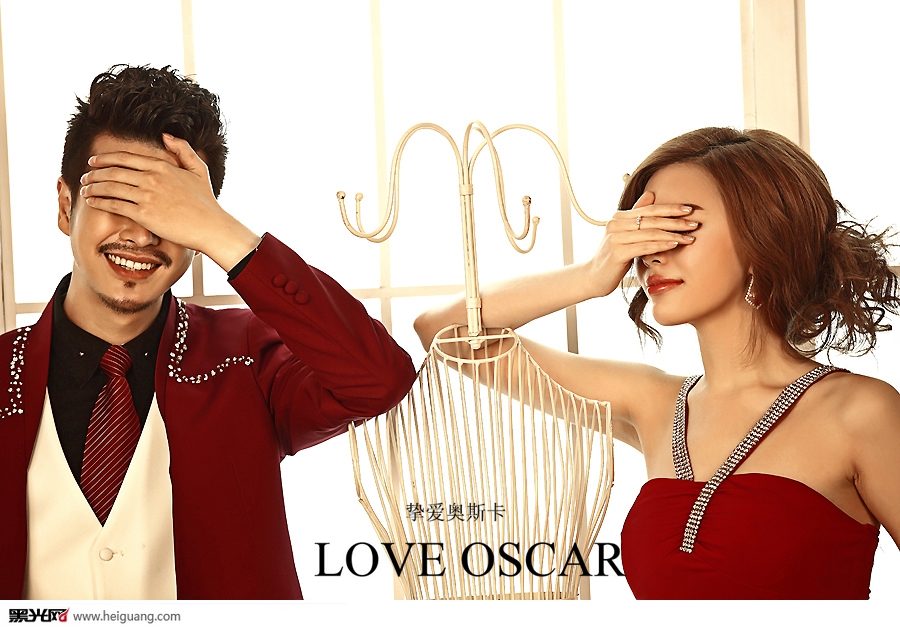 点击大图看下一张：涌动的爱 婚纱摄影