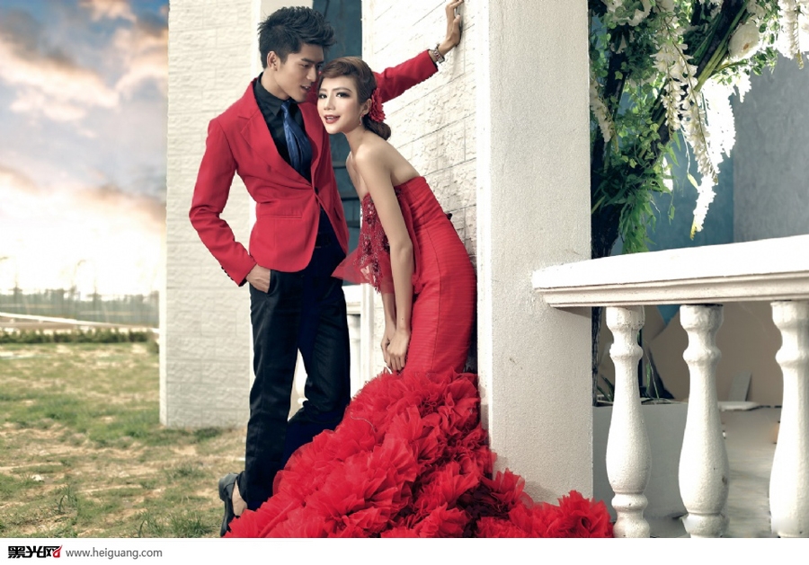 点击大图看下一张：虞美人 婚纱摄影