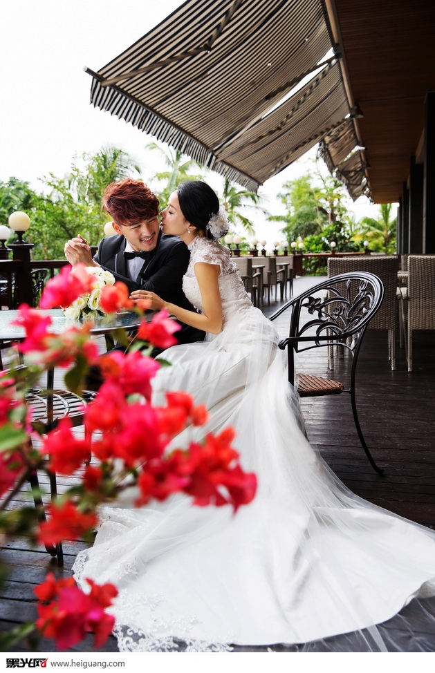 点击大图看下一张：克拉园林 婚纱摄影