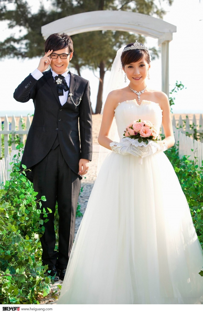 点击大图看下一张：幸福之约 婚纱摄影