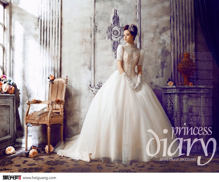 点击大图看下一张：法语女郎 婚纱摄影
