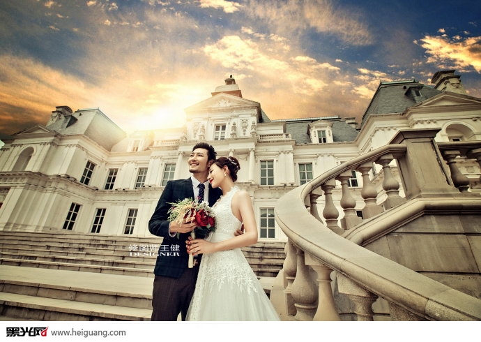 点击大图看下一张：拉菲特城堡 婚纱摄影