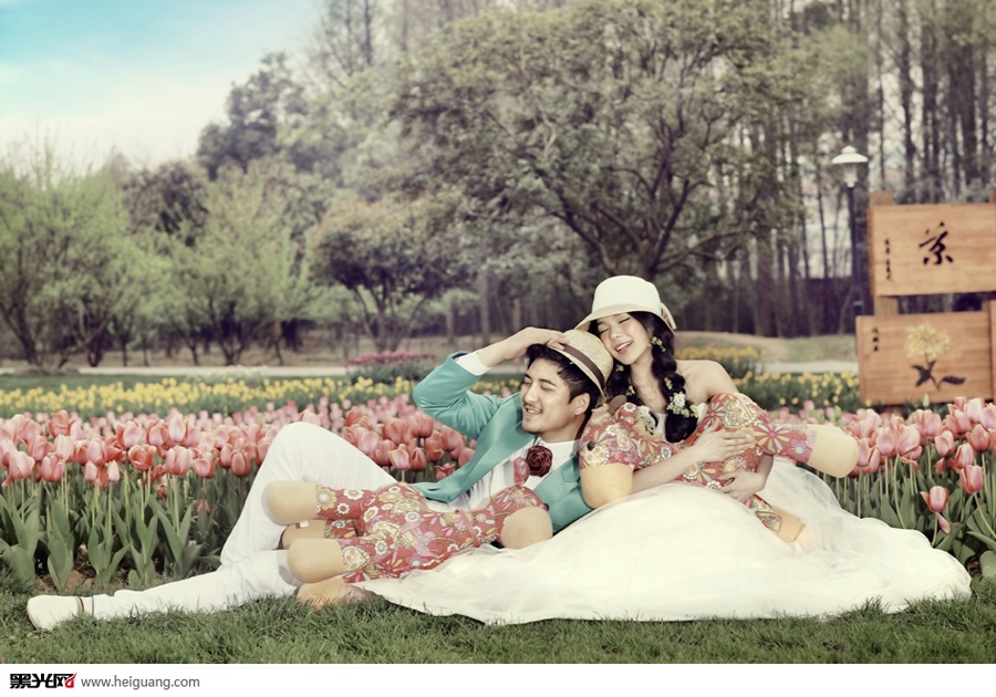 点击大图看下一张：夏风的温暖 婚纱摄影