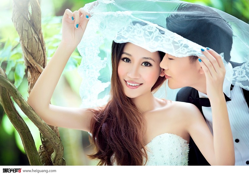 点击大图看下一张：最亲爱的你 婚纱摄影