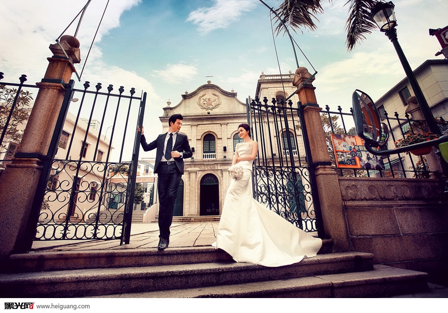点击大图看下一张：风情小镇 婚纱摄影