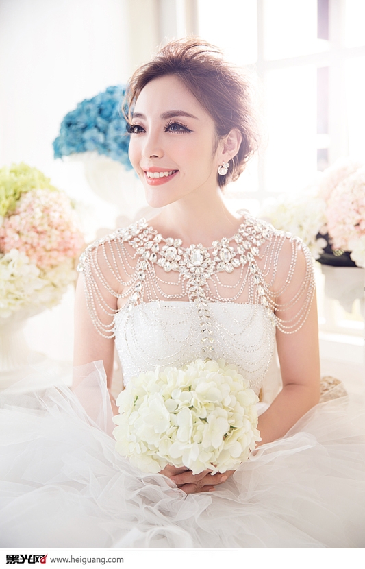 点击大图看下一张：这种爱很美 婚纱摄影