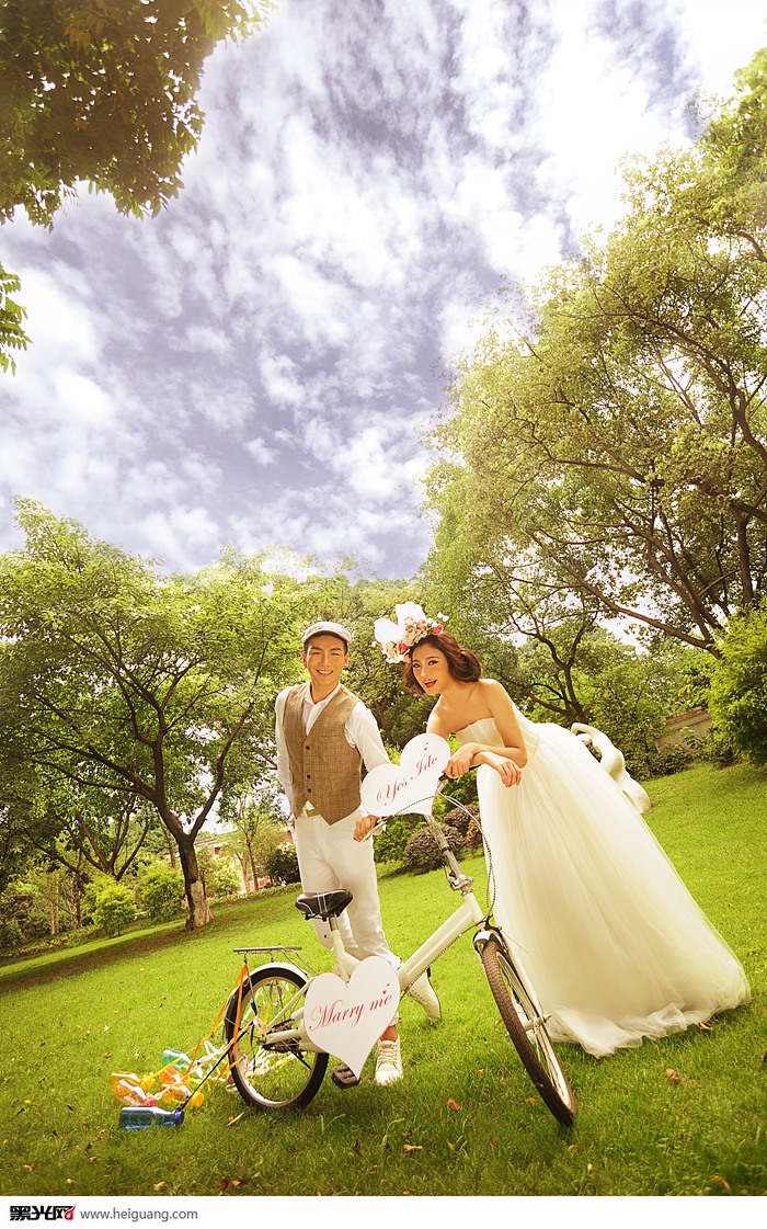 点击大图看下一张:托斯卡纳的阳光 婚纱摄影