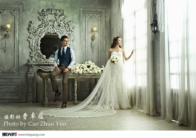 点击大图看下一张：LOVE 婚纱摄影