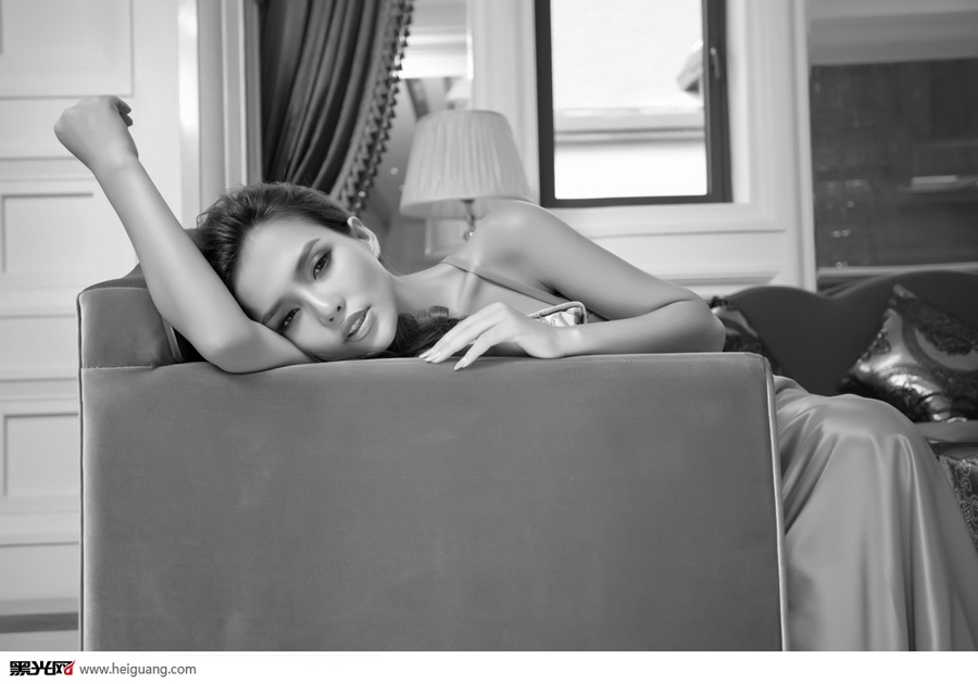 点击大图看下一张：不一样的幸福 婚纱摄影