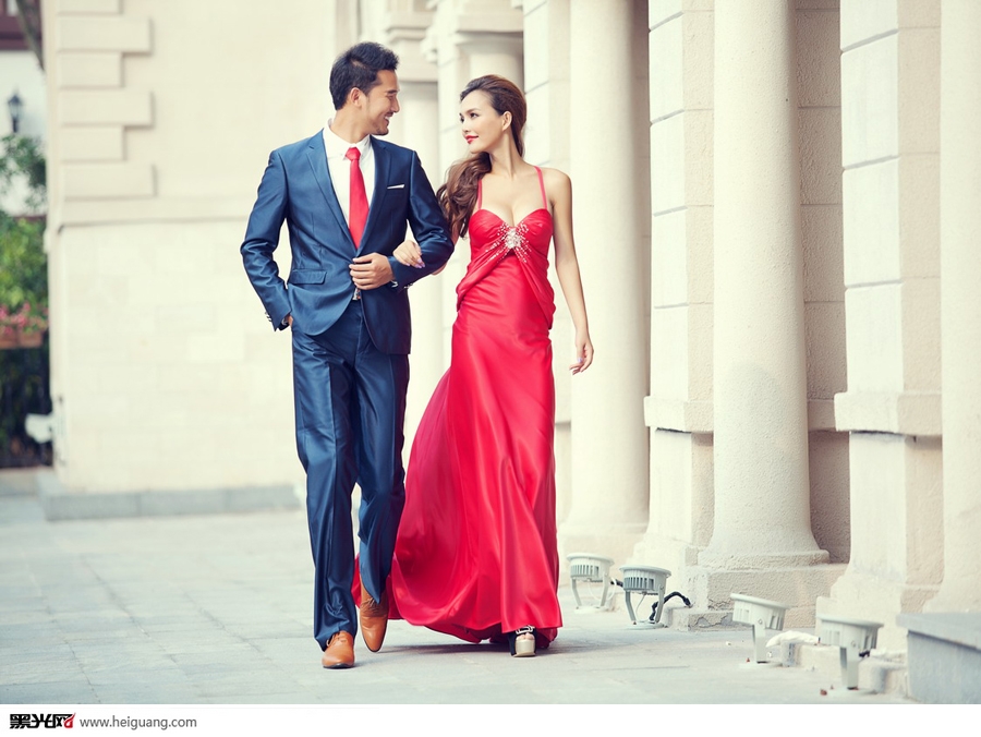 点击大图看下一张：不一样的幸福 婚纱摄影