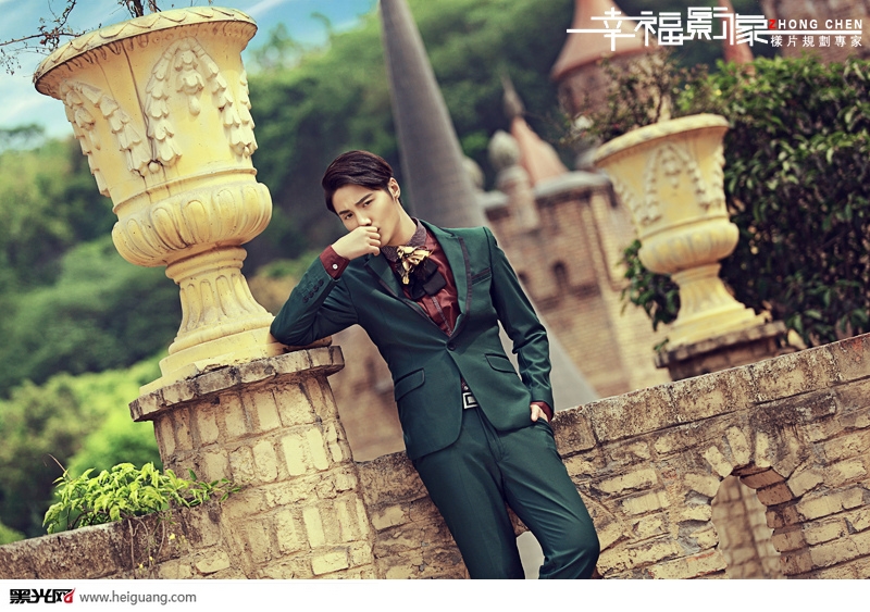 点击大图看下一张：圣.彼得堡 婚纱摄影