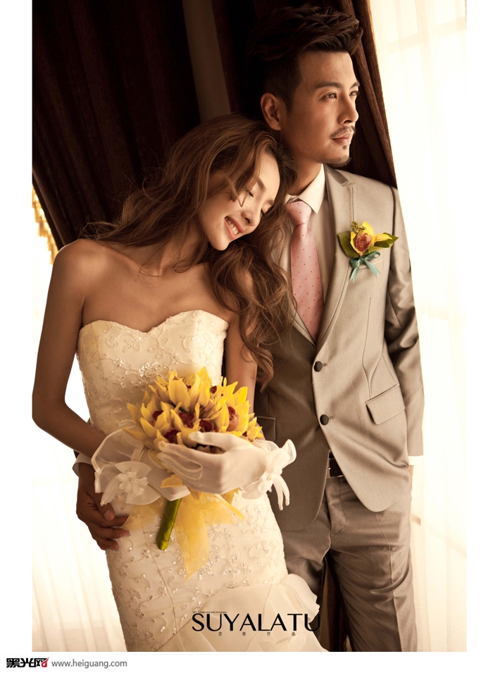 点击大图看下一张：怀旧的爱 婚纱摄影