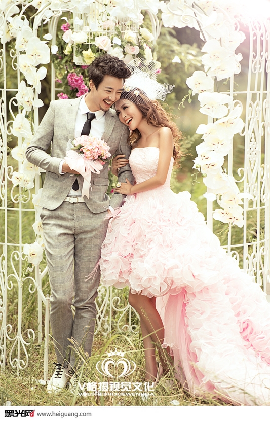 点击大图看下一张:你是我的唯一 婚纱摄影